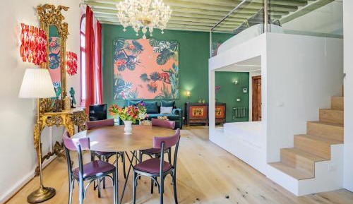 Studio Apartment