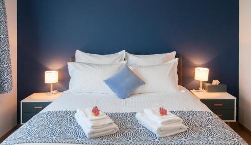 Double or Twin Room with Private Bathroom