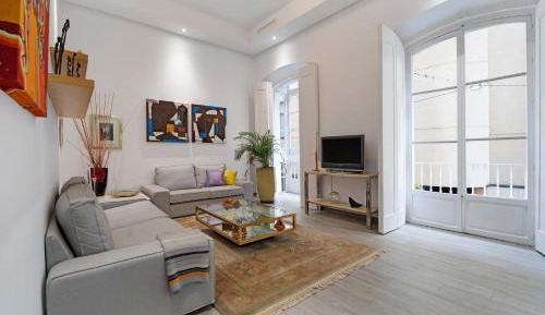 Two-Bedroom Superior Apartment