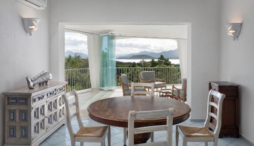 Two-Bedroom Apartment (4 Adults)