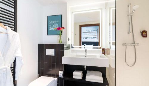 Standard Room with Balcony or Terrace
