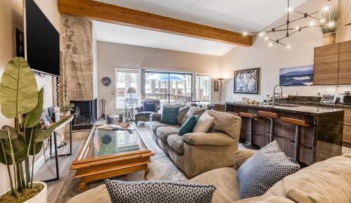 Three-Bedroom Townhouse