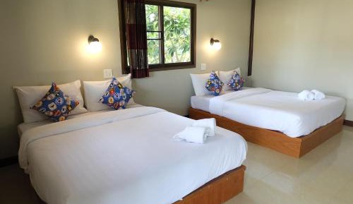 Classic Quadruple Room