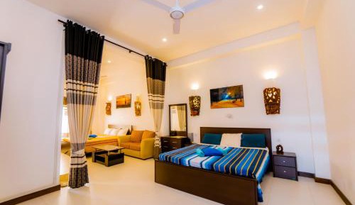 Deluxe Family Room