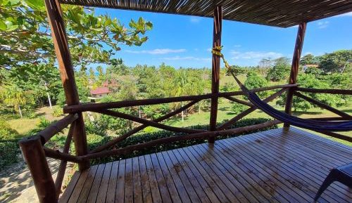 Bungalow with Garden View