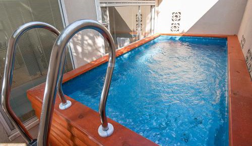 Suite with Private Pool