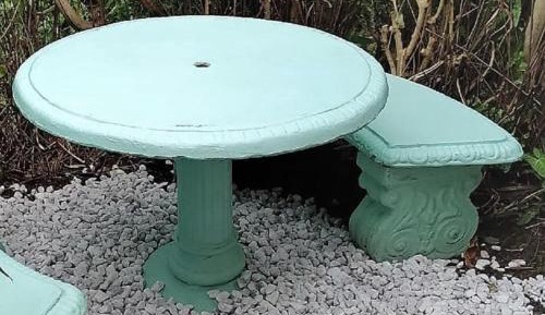 Studio with Garden View