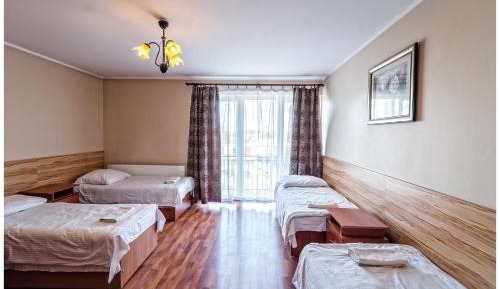 Quadruple Room with Private Bathroom