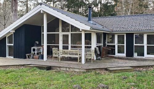 Three-Bedroom Vacation Home 