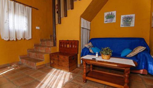 Villa with Garden View