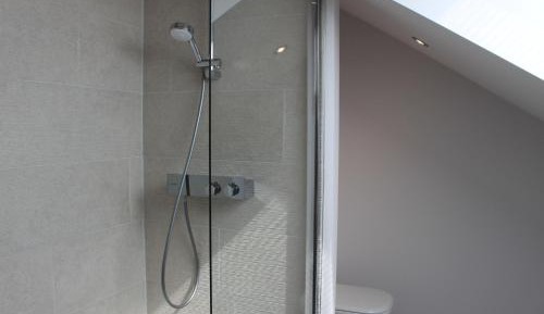 Deluxe Double Room with Shower