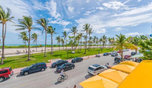 Two Bedroom Apartment with Ocean View