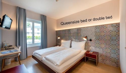Double Room Mountain View