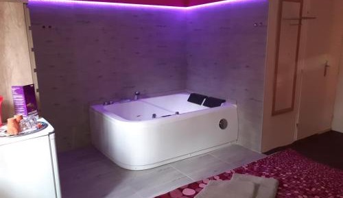 Junior Suite with Bath