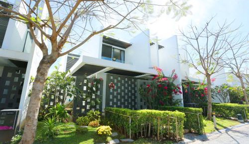 Three-Bedroom Villa