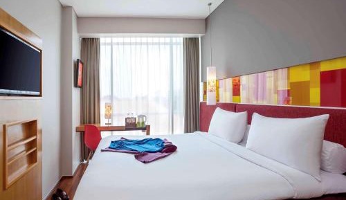 Standard Queen Room