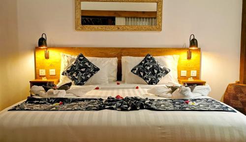 Deluxe Beachfront Bungalow