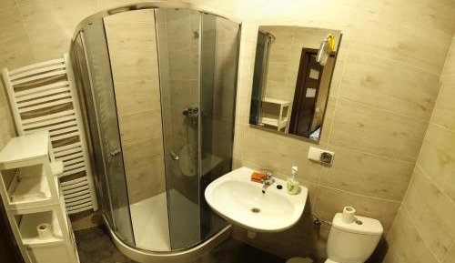 Comfort Triple Room with Shower