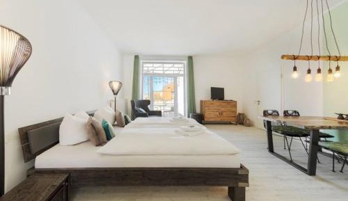 Junior Suite with Balcony