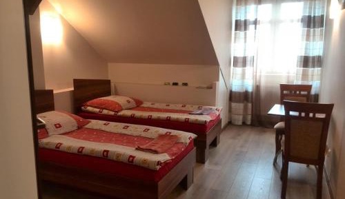 Twin Room with Private Bathroom