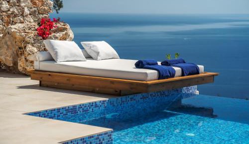 Suite with Private Pool with Sea View 