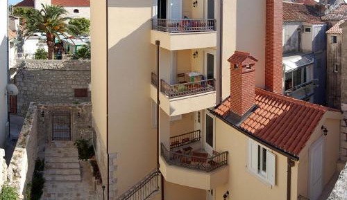Studio with Balcony