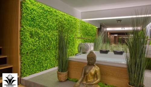 One-Bedroom Apartment with Sauna