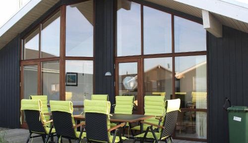 Three-Bedroom Holiday Home 