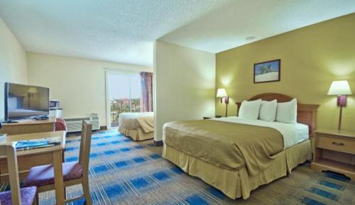 Queen Room with Two Queen Beds - Disability Access