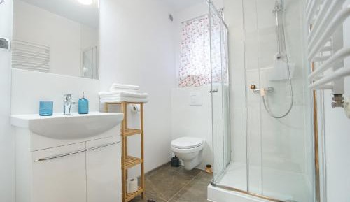 Queen Suite
