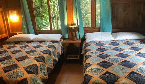 Twin Room with Private Bathroom