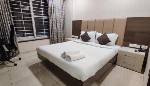 Deluxe Double Room with Shower