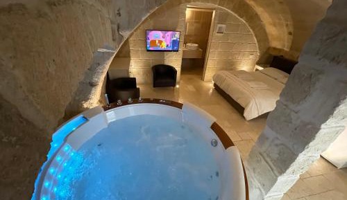 Suite with Spa Bath