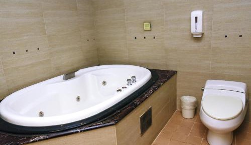 Deluxe Double Room with Bath
