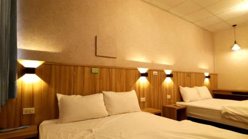 Quadruple Room with Bathroom