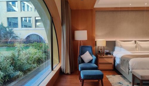 King Room with Garden View
