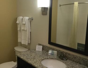 Standard Queen Room with Two Queen Beds - Non-Smoking