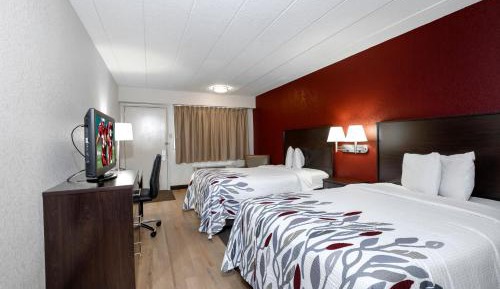 Deluxe Room with Two Double Beds Smoke Free