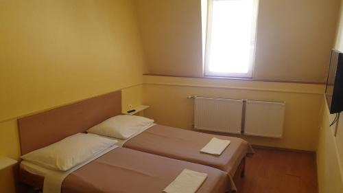 Twin Room with Private Bathroom