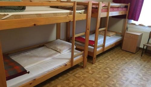 8-Bed Mixed Dormitory Room