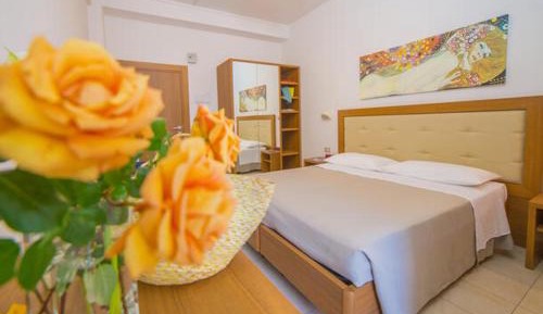 Comfort Double or Twin Room with Sea View