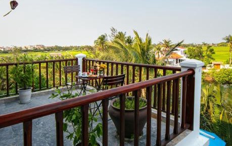 Deluxe Triple Room with Panaroma View Balcony