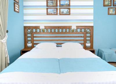 Large Double or Twin Room