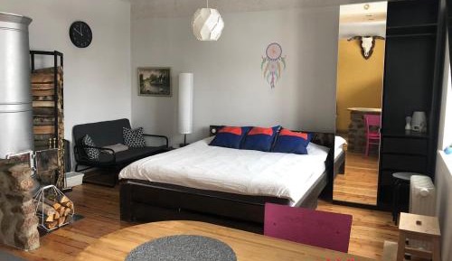Studio Apartment