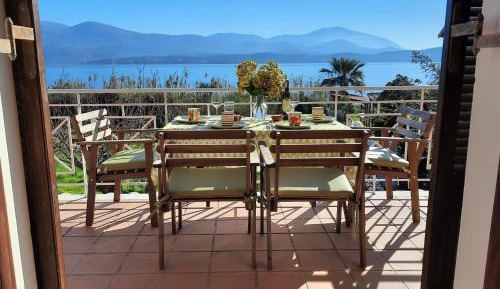 Apartment with Sea View - Maria Christina