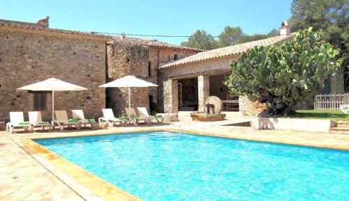 Six-Bedroom Holiday Home