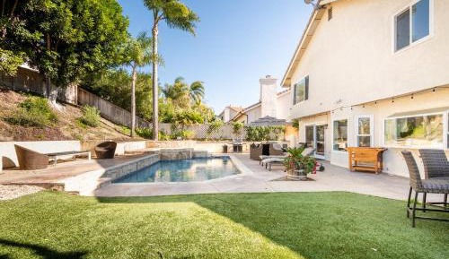 Four-Bedroom Holiday Home