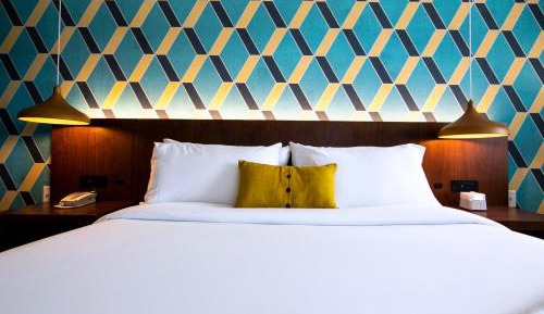 King Room with City View