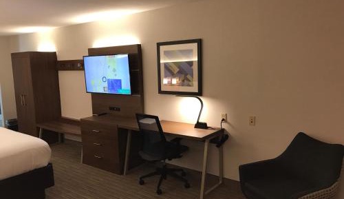 Standard Room with Two Queen Beds