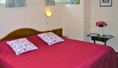 Double or Twin Room with Bathroom